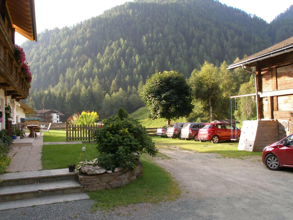 Gaestehaus Dorer Gerhard Pragraten Bagian luar foto